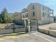 Aix en Provence T2 avec terrasse et place de parking en...