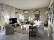 Aix en Provence, Type 4 traversant avec terrasse et garage