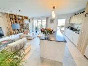 Aix les bains sud, sur la charmante commune de Voglans,...