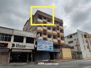 AKAN BAGI CAT BARU Kediaman Untuk Disewa Tingkat 3 Pusat...