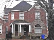 AKS390 3 Bedroom Apartment for Rent at 390 S Upper St,...