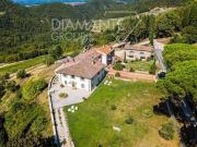 Al dettaglio 14 camere da letto, Rufina ToscanaTuscany...