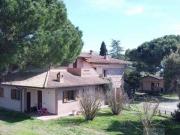 Al dettaglio 9 camere da letto, Castiglione Del Lago...