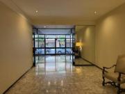 Al frente seguridad 2 cocheras