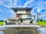 Alabang West Village, 3 Storey House and Lot for Sale in...
