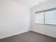 alamanda school zone spacious family house