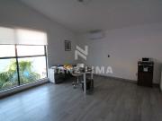 Alameda: Planta alta para oficinas, amplia e iluminada...