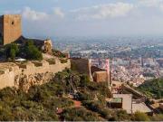 ALAMEDA CERVANTES. PISO de lujo CON PLAZA DE GARAJE