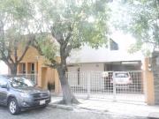 ALAMOS 2A. SECC. QUERETARO Casa cuatro recámaras más...