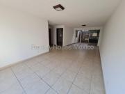 Álamos 3era Sección. VENTA Casa con 3 recámaras y cuarto...