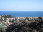 Alassio, terreno vista mare con progetto per tre...
