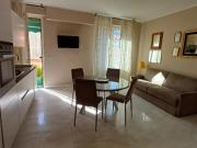 Alassio trilocale centrale ristrutturato