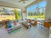 Alberca, Jardín Y Acceso Al Campo De Golf