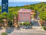 Albergo in vendita a Rosignano Marittimo