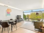 Albert Embankment, Lambeth, 3 Bedroom Flat
