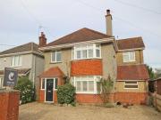 Albert Road, New Milton, 4 Bedroom Detached