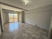 Alberti 300. Monoambiente en alquiler con balcón Balvanera