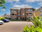 Albury Road, Guildford GU1, 2 bed flat to rent, £2,150...