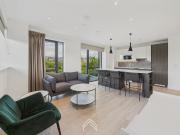 Alder Gate, Watford WD18, 2 bed flat to rent, £2,195 pcm...