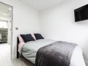 Alderson Road, Liverpool L15 6 bed house to rent £3,900...