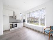 Aldrington Road, London SW16, 1 bed flat to rent, £1,550...