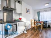 Alexandra Crescent, Beeston, NG9 Alexandra Crescent, Beeston, NG9