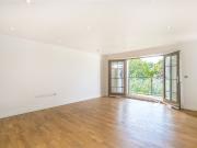 Alexandra Road, Hampstead NW8, 3 bed flat to rent,...