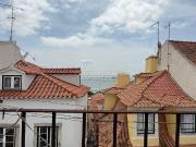 Alfama Prdio Investimento
