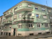 Algés no seu melhor: T3 em ótimo estado, luminoso e com...