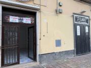 Alimentari in affitto a Napoli