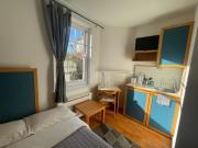 ALL BILLS INCLUDED Bright studio apartment in...