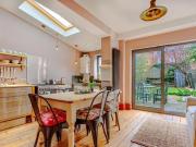 All Bills Included Grand Victorian Near Gloucester Rd...