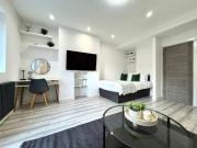 All Bills Included Short Let Patio Zone 2