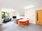 All Ensuite / Lincoln Bishop / Bed / Jun, LN2