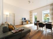 ALL IN MIETE* Exklusives, möbliertes Apartment mit Terrasse