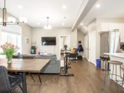 ALL INCLUSIVE* 2 Bedroom Main Unit in Hamilton!
