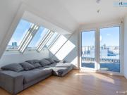 ALLEIN ODER ZU ZWEIT LICHTDURCHFLUTETE...