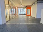 ALLER ANFANG herrliches, branchenfreies Geschäftslokal...