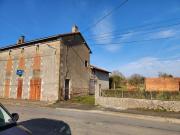 Alloue Belle Maison avec jardin, grange et terrain separe