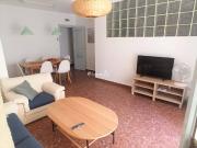 ALMUÑÉCAR SE ALQUILA GRAN PISO CENTRICO EN LUGAR TRANQUILO