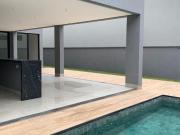 Alphaville Araguaia Sobrado com 5 Quarto s por R$...