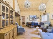 Alpiner Wohntraum mit Panorama am Eingang zum Goms