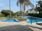 Alq. Santiago de Surco Casa Ca. Laderas 5D 8B 8C... Alq. Santiago de Surco Casa Ca. Laderas 5D 8B 8C...