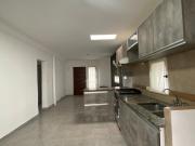 Alquila Casa 3 Amb. C/cochera Castelar Norte