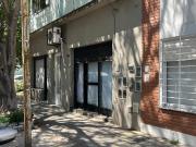 Alquilá local en zona clave de Villa Pueyrredón