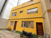 ALQUILA OFICINA DUPLEX DE 150m2!.7 AMBIENTES EN 2do y...