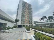 Alquilamos este hermoso y amplio Apartamento en el Oeste...