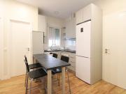 Alquilar una habitación en un apartamento de 4...