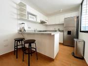 Alquiler 1 dormitorio, 1 baño, PRIMER PISO AMOBLADO