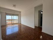 Alquiler: 2 amb piso alto super luminoso! Cochera fija opc